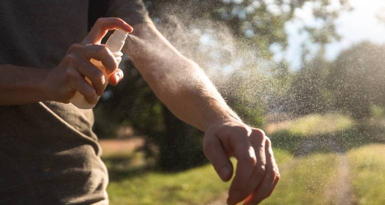 Natural Mosquito Spray Options